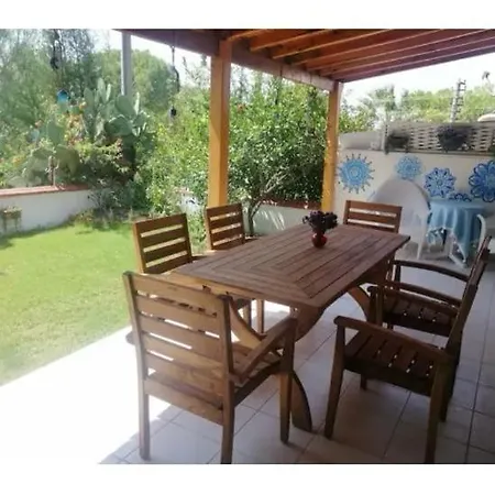 Iz Tur Sitesinde Oezel Plajli