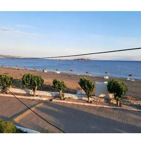 Iz Tur Sitesinde Oezel Plajli Villa *