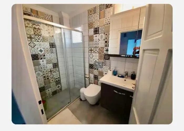 Iz Tur Sitesinde Oezel Plajli Villa Seferihisar