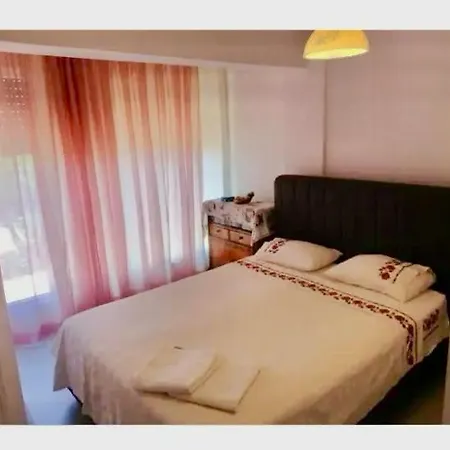 Iz Tur Sitesinde Oezel Plajli *