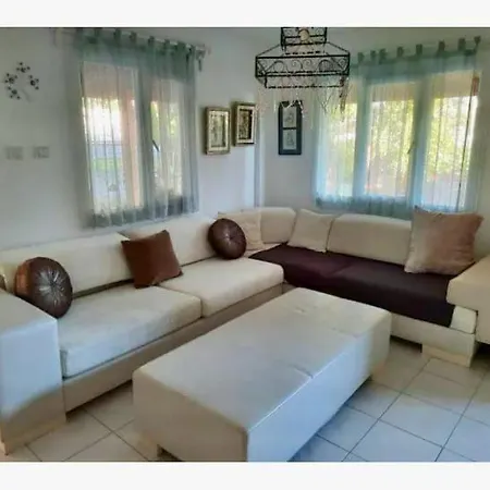 Villa Iz Tur Sitesinde Oezel Plajli *